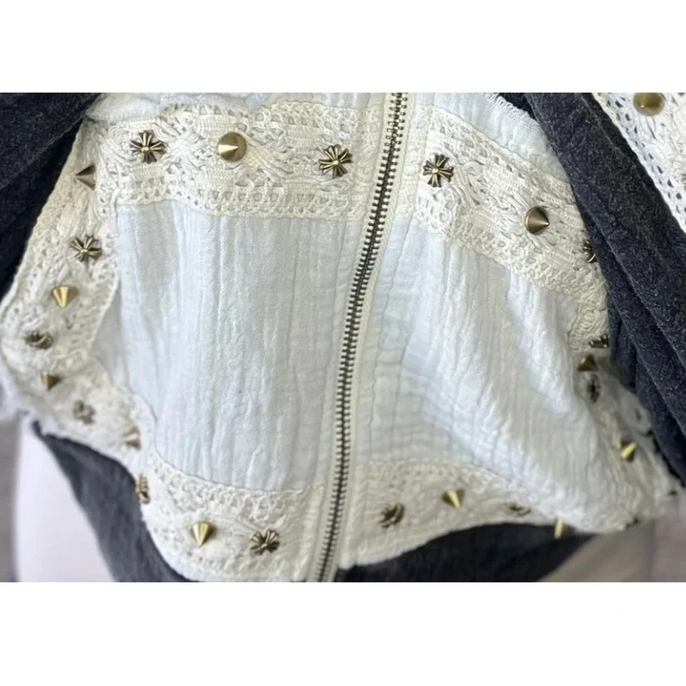 POL Studded Zip-up‎ Hoodie, size large, new without tags - Picture 5 of 6